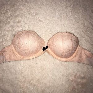 Victoria Secret Strapless Bra